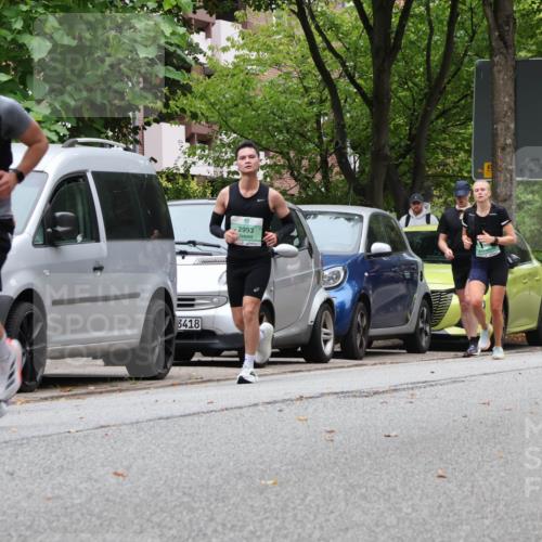 21.09.2025 - PSD Bank Halbmarathon Luisa Fischer http://msf.ph/oto/8928070 21.09.2025 11:37:54 Laufen 2880, 3418, 2993, 2214 meine-sportfotos.de