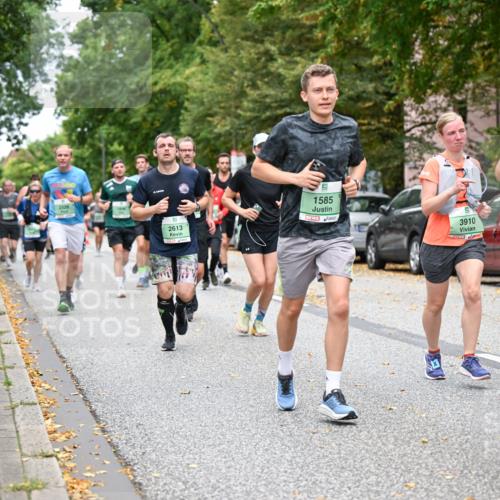 21.09.2025 - PSD Bank Halbmarathon Dr. Thomas Lammeyer http://msf.ph/oto/8928096 21.09.2025 10:47:41 Laufen 2326, 2613, 1585, 3910 meine-sportfotos.de
