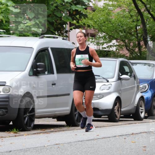 21.09.2025 - PSD Bank Halbmarathon Luisa Fischer http://msf.ph/oto/8928112 21.09.2025 11:38:02 Laufen 2 meine-sportfotos.de
