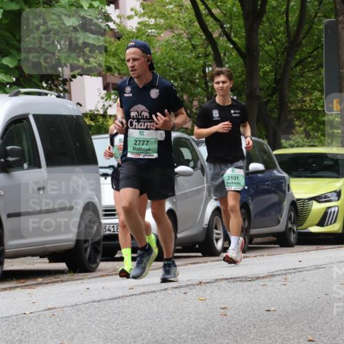 21.09.2025 - PSD Bank Halbmarathon Luisa Fischer http://msf.ph/oto/8928147 21.09.2025 11:38:11 Laufen 3418, 2777, 2101 meine-sportfotos.de
