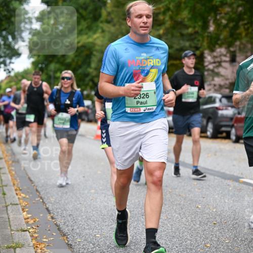 21.09.2025 - PSD Bank Halbmarathon Dr. Thomas Lammeyer http://msf.ph/oto/8928158 21.09.2025 10:47:45 Laufen 1, 2, 2326, 1696 meine-sportfotos.de