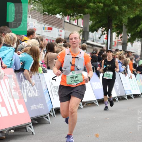 21.09.2025 - PSD Bank Halbmarathon Strokosch-Dieckow http://msf.ph/oto/8928280 21.09.2025 12:07:47 Ziel 2506, 2532, 2949, 3407, 3910 meine-sportfotos.de
