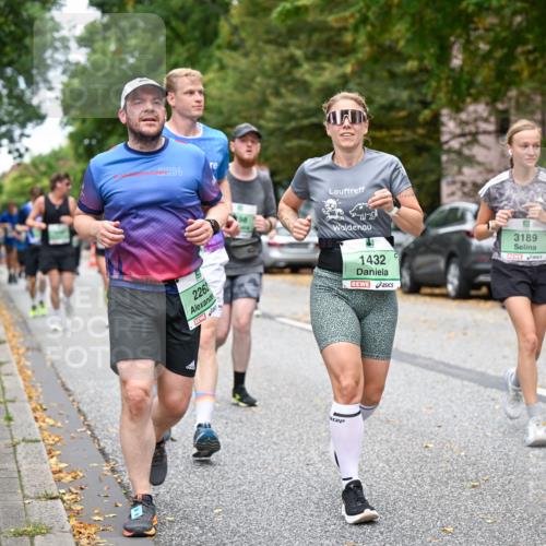 21.09.2025 - PSD Bank Halbmarathon Dr. Thomas Lammeyer http://msf.ph/oto/8928282 21.09.2025 10:47:52 Laufen 2024, 2262, 1432, 3189 meine-sportfotos.de