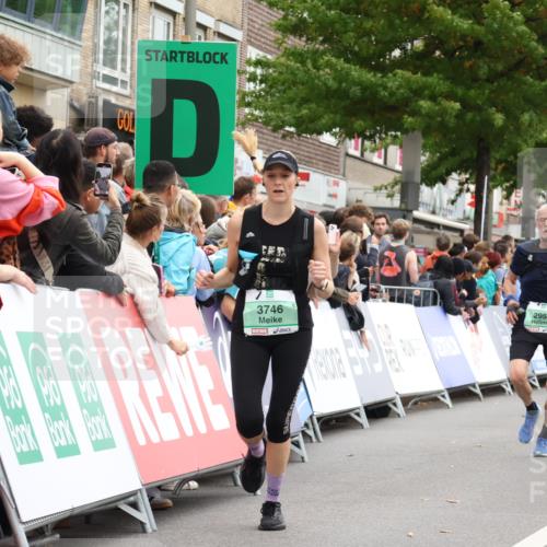 21.09.2025 - PSD Bank Halbmarathon Strokosch-Dieckow http://msf.ph/oto/8928311 21.09.2025 12:07:51 Ziel 2493, 2506, 2956, 3729, 3746, 3910 meine-sportfotos.de