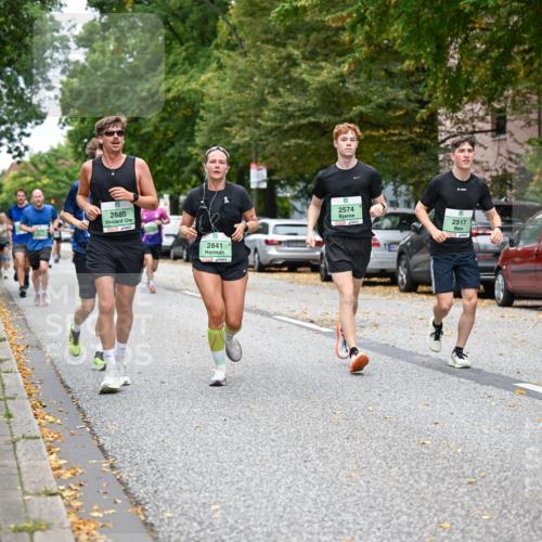 21.09.2025 - PSD Bank Halbmarathon Dr. Thomas Lammeyer http://msf.ph/oto/8928327 21.09.2025 10:47:55 Laufen 2885, 2841, 2574, 2517, 4915 meine-sportfotos.de