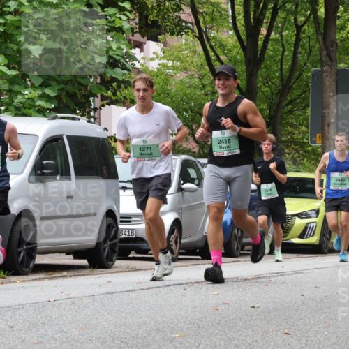 21.09.2025 - PSD Bank Halbmarathon Luisa Fischer http://msf.ph/oto/8928433 21.09.2025 11:39:13 Laufen 1129, 1271, 2438, 3418, 2376, 2480, 2527 meine-sportfotos.de