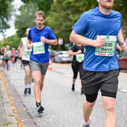 21.09.2025 - PSD Bank Halbmarathon Dr. Thomas Lammeyer http://msf.ph/oto/8928441 21.09.2025 10:48:02 Laufen 1387, 030 meine-sportfotos.de