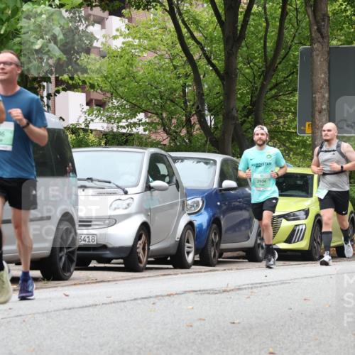 21.09.2025 - PSD Bank Halbmarathon Luisa Fischer http://msf.ph/oto/8928460 21.09.2025 11:39:17 Laufen 2527, 3086, 3418, 2934 meine-sportfotos.de