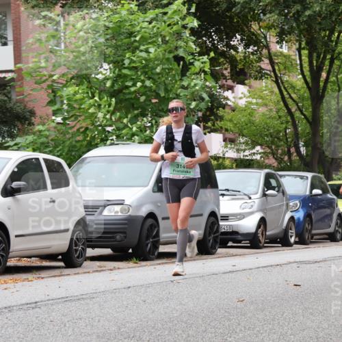 21.09.2025 - PSD Bank Halbmarathon Luisa Fischer http://msf.ph/oto/8928551 21.09.2025 11:41:19 Laufen 314, 3418, 290, 1600 meine-sportfotos.de