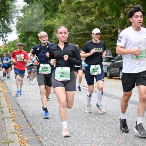 21.09.2025 - PSD Bank Halbmarathon Dr. Thomas Lammeyer http://msf.ph/oto/8928574 21.09.2025 10:48:09 Laufen 2956, 3161, 1760, 2617, 4915 meine-sportfotos.de
