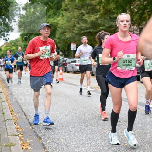 21.09.2025 - PSD Bank Halbmarathon Dr. Thomas Lammeyer http://msf.ph/oto/8928596 21.09.2025 10:48:12 Laufen 11, 3162, 1299 meine-sportfotos.de