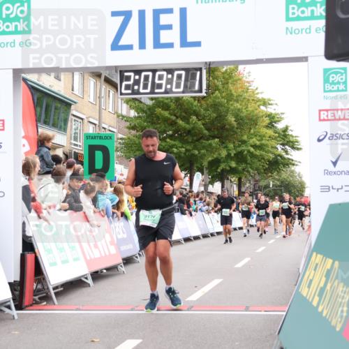 21.09.2025 - PSD Bank Halbmarathon Strokosch-Dieckow http://msf.ph/oto/8928608 21.09.2025 12:08:25 Ziel 1496, 2176, 2396, 2612, 2896, 2908 meine-sportfotos.de