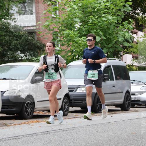 21.09.2025 - PSD Bank Halbmarathon Luisa Fischer http://msf.ph/oto/8928719 21.09.2025 11:42:18 Laufen 2305, 2401, 3418, 2275 meine-sportfotos.de
