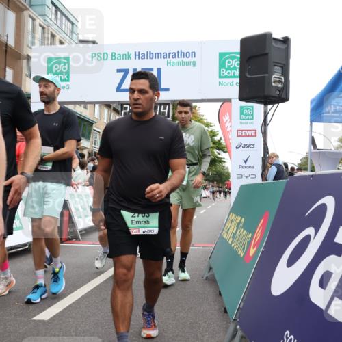 21.09.2025 - PSD Bank Halbmarathon Strokosch-Dieckow http://msf.ph/oto/8928730 21.09.2025 12:08:37 Ziel 1480, 1511, 1512, 1673, 2133, 2521, 2724, 2763, 2818, 2957, 3137, 3150, 3205, 3235, 3641, 3760 meine-sportfotos.de