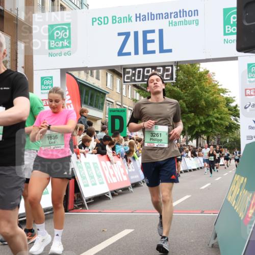 21.09.2025 - PSD Bank Halbmarathon Strokosch-Dieckow http://msf.ph/oto/8928774 21.09.2025 12:08:45 Ziel 1332, 1636, 2644, 3150, 3261, 3414 meine-sportfotos.de