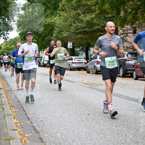 21.09.2025 - PSD Bank Halbmarathon Dr. Thomas Lammeyer http://msf.ph/oto/8928883 21.09.2025 10:48:28 Laufen 1193, 1552, 3542, 3201, 3126, 3, 4915 meine-sportfotos.de