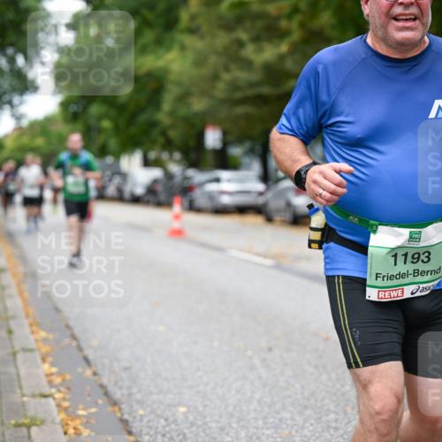 21.09.2025 - PSD Bank Halbmarathon Dr. Thomas Lammeyer http://msf.ph/oto/8928989 21.09.2025 10:48:33 Laufen 2, 2319, 1193, 8 meine-sportfotos.de