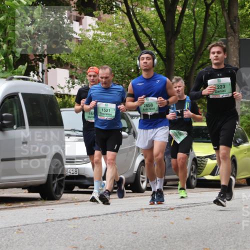 21.09.2025 - PSD Bank Halbmarathon Luisa Fischer http://msf.ph/oto/8928997 21.09.2025 11:46:15 Laufen 3418, 161, 1521, 2858, 223, 2641 meine-sportfotos.de