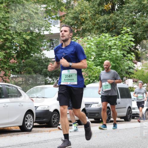 21.09.2025 - PSD Bank Halbmarathon Luisa Fischer http://msf.ph/oto/8929109 21.09.2025 11:46:43 Laufen 2581, 2306, 5418 meine-sportfotos.de