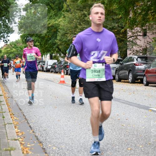 21.09.2025 - PSD Bank Halbmarathon Dr. Thomas Lammeyer http://msf.ph/oto/8929205 21.09.2025 10:48:49 Laufen 1727, 2838, 4915 meine-sportfotos.de