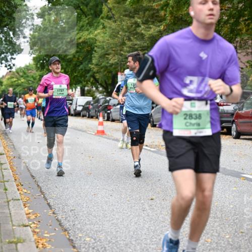 21.09.2025 - PSD Bank Halbmarathon Dr. Thomas Lammeyer http://msf.ph/oto/8929214 21.09.2025 10:48:49 Laufen 1727, 2838, 4915 meine-sportfotos.de