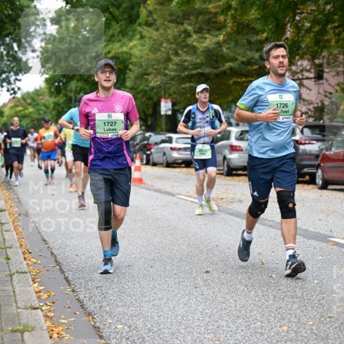 21.09.2025 - PSD Bank Halbmarathon Dr. Thomas Lammeyer http://msf.ph/oto/8929240 21.09.2025 10:48:50 Laufen 1727, 2211, 1726 meine-sportfotos.de