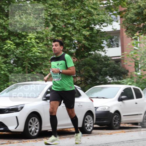 21.09.2025 - PSD Bank Halbmarathon Luisa Fischer http://msf.ph/oto/8929298 21.09.2025 11:47:21 Laufen 1033 meine-sportfotos.de