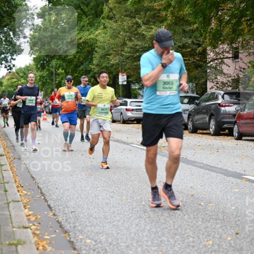 21.09.2025 - PSD Bank Halbmarathon Dr. Thomas Lammeyer http://msf.ph/oto/8929306 21.09.2025 10:48:53 Laufen 1175, 2046, 3677, 3065, 3, 4915 meine-sportfotos.de