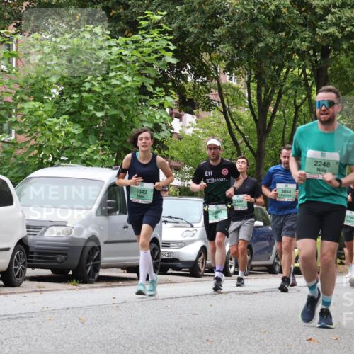 21.09.2025 - PSD Bank Halbmarathon Luisa Fischer http://msf.ph/oto/8929321 21.09.2025 11:47:31 Laufen 1042, 3418, 2490, 2660, 3054, 2248, 2740, 2870, 4044, 3198 meine-sportfotos.de