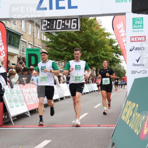 21.09.2025 - PSD Bank Halbmarathon Strokosch-Dieckow http://msf.ph/oto/8929325 21.09.2025 12:10:10 Ziel 1238, 2518, 2764, 3112, 3203, 3285 meine-sportfotos.de