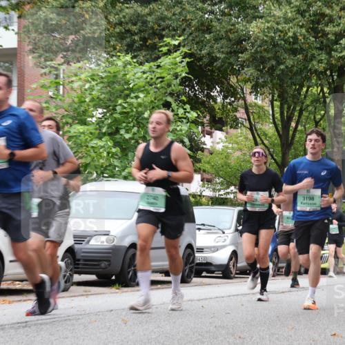 21.09.2025 - PSD Bank Halbmarathon Luisa Fischer http://msf.ph/oto/8929338 21.09.2025 11:47:34 Laufen 3418, 3198 meine-sportfotos.de