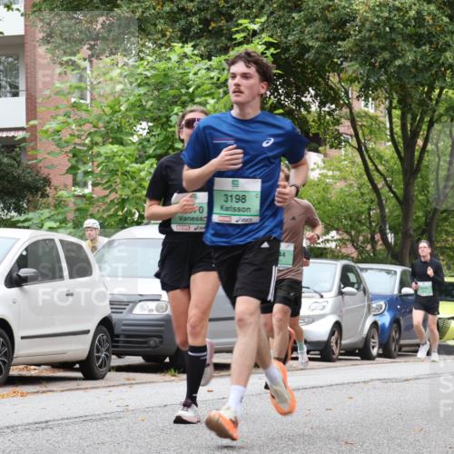 21.09.2025 - PSD Bank Halbmarathon Luisa Fischer http://msf.ph/oto/8929345 21.09.2025 11:47:35 Laufen 70, 3198, 2513, 44, 2009 meine-sportfotos.de