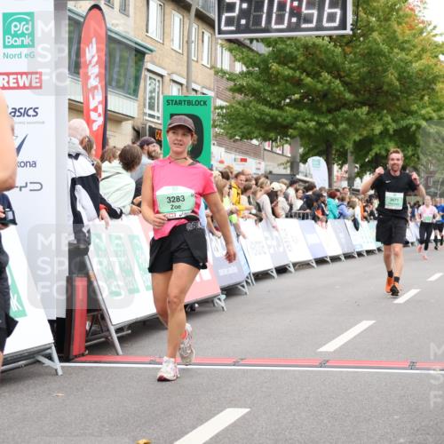 21.09.2025 - PSD Bank Halbmarathon Strokosch-Dieckow http://msf.ph/oto/8929401 21.09.2025 12:10:19 Ziel 2764, 3283, 3671 meine-sportfotos.de