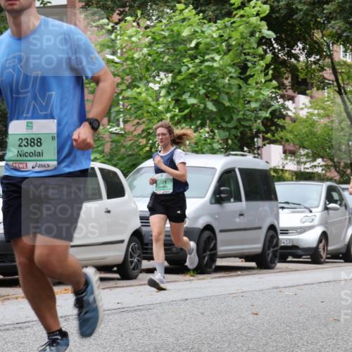 21.09.2025 - PSD Bank Halbmarathon Luisa Fischer http://msf.ph/oto/8929502 21.09.2025 11:48:06 Laufen 2388, 3301, 3418, 075 meine-sportfotos.de