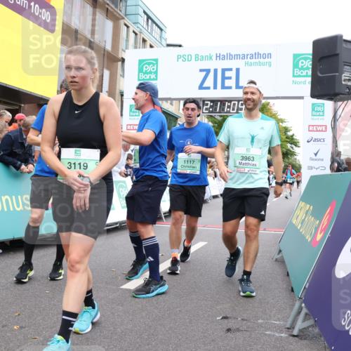 21.09.2025 - PSD Bank Halbmarathon Strokosch-Dieckow http://msf.ph/oto/8929517 21.09.2025 12:10:33 Ziel 1117, 1118, 1120, 2603, 2716, 2781, 3119, 3471, 3711, 3963 meine-sportfotos.de