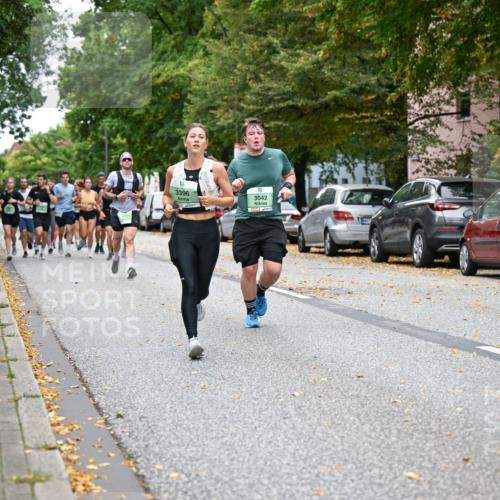 21.09.2025 - PSD Bank Halbmarathon Dr. Thomas Lammeyer http://msf.ph/oto/8929575 21.09.2025 10:49:09 Laufen 3396, 3042, 4915 meine-sportfotos.de
