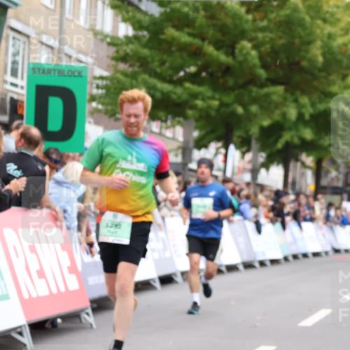 21.09.2025 - PSD Bank Halbmarathon Strokosch-Dieckow http://msf.ph/oto/8929683 21.09.2025 12:10:55 Ziel 1642, 1670, 1732, 2365, 2385, 3034, 3440 meine-sportfotos.de