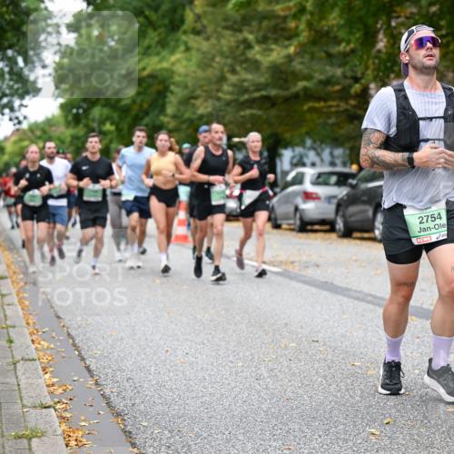 21.09.2025 - PSD Bank Halbmarathon Dr. Thomas Lammeyer http://msf.ph/oto/8929685 21.09.2025 10:49:15 Laufen 2754 meine-sportfotos.de