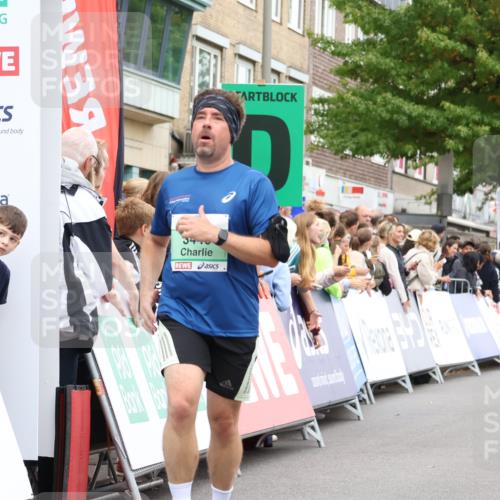 21.09.2025 - PSD Bank Halbmarathon Strokosch-Dieckow http://msf.ph/oto/8929695 21.09.2025 12:10:57 Ziel 1642, 1732, 2385, 3034, 3440 meine-sportfotos.de
