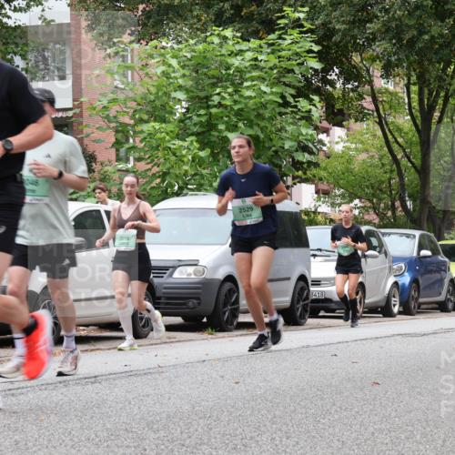 21.09.2025 - PSD Bank Halbmarathon Luisa Fischer http://msf.ph/oto/8929745 21.09.2025 11:48:52 Laufen 3924, 2744, 2516, 2529, 3418, 3104 meine-sportfotos.de