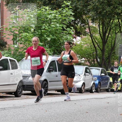 21.09.2025 - PSD Bank Halbmarathon Luisa Fischer http://msf.ph/oto/8929764 21.09.2025 11:49:04 Laufen 2338, 3098, 2769, 1034, 4038, 2597 meine-sportfotos.de