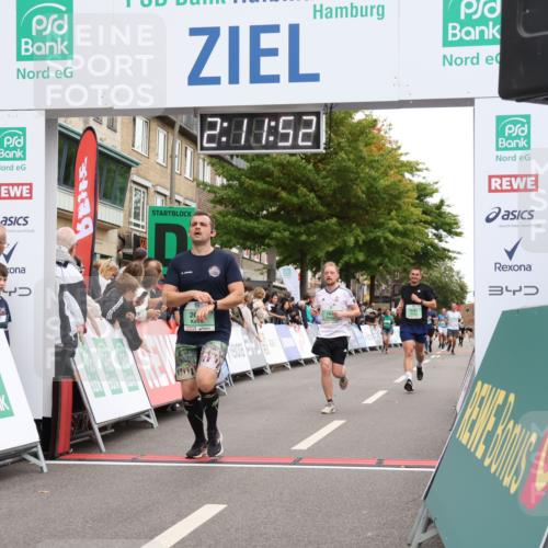21.09.2025 - PSD Bank Halbmarathon Strokosch-Dieckow http://msf.ph/oto/8929767 21.09.2025 12:11:16 Ziel 1643, 2613, 3181 meine-sportfotos.de