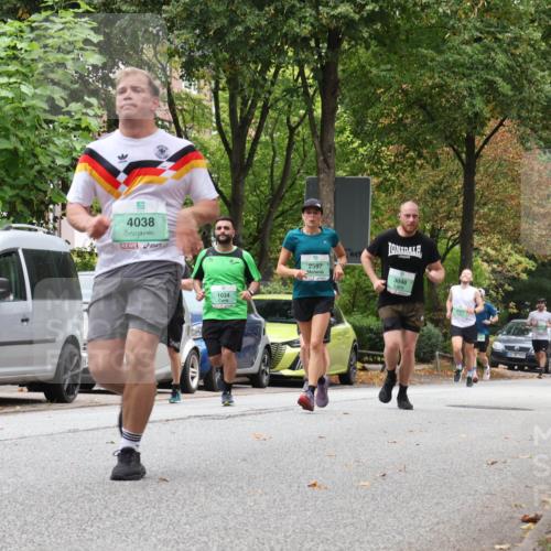 21.09.2025 - PSD Bank Halbmarathon Luisa Fischer http://msf.ph/oto/8929774 21.09.2025 11:49:06 Laufen 34, 4038, 1034, 2597, 3048 meine-sportfotos.de