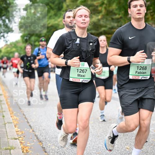 21.09.2025 - PSD Bank Halbmarathon Dr. Thomas Lammeyer http://msf.ph/oto/8929780 21.09.2025 10:49:19 Laufen 1267, 1268 meine-sportfotos.de