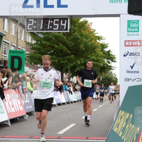 21.09.2025 - PSD Bank Halbmarathon Strokosch-Dieckow http://msf.ph/oto/8929781 21.09.2025 12:11:17 Ziel 1643, 2613, 3181 meine-sportfotos.de