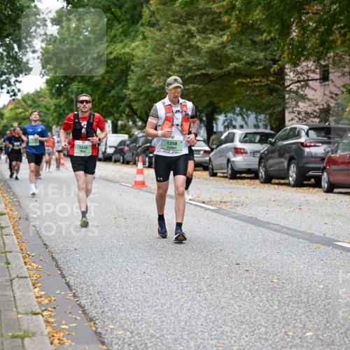 21.09.2025 - PSD Bank Halbmarathon Dr. Thomas Lammeyer http://msf.ph/oto/8929938 21.09.2025 10:49:28 Laufen 1538, 1258, 4915 meine-sportfotos.de