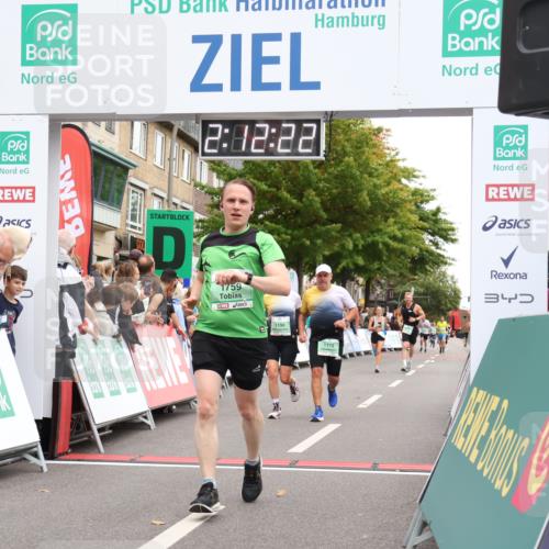 21.09.2025 - PSD Bank Halbmarathon Strokosch-Dieckow http://msf.ph/oto/8929981 21.09.2025 12:11:46 Ziel 1173, 1198, 1759, 2754, 3161, 3249, 3533 meine-sportfotos.de