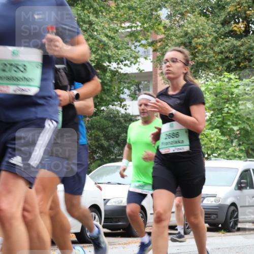 21.09.2025 - PSD Bank Halbmarathon Luisa Fischer http://msf.ph/oto/8929988 21.09.2025 11:49:52 Laufen 3187, 2753, 2686, 6418 meine-sportfotos.de