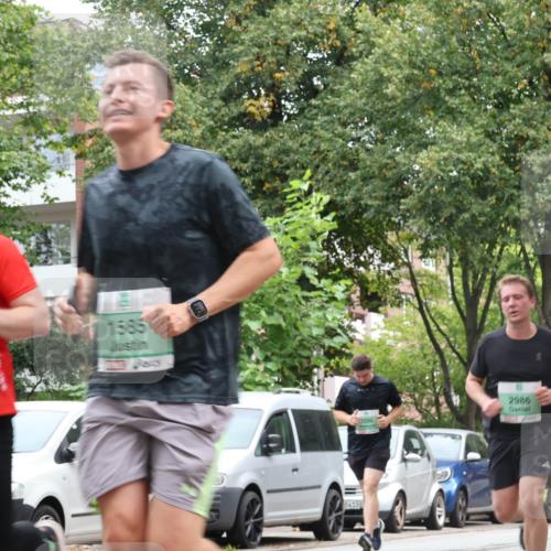 21.09.2025 - PSD Bank Halbmarathon Luisa Fischer http://msf.ph/oto/8930002 21.09.2025 11:49:54 Laufen 232, 1585, 8418, 3395, 2986 meine-sportfotos.de