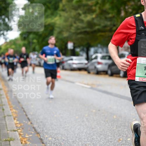 21.09.2025 - PSD Bank Halbmarathon Dr. Thomas Lammeyer http://msf.ph/oto/8930014 21.09.2025 10:49:32 Laufen 5, 1538 meine-sportfotos.de